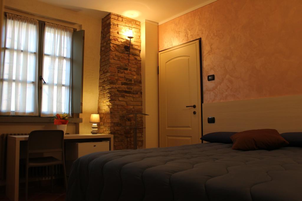 קלוזאנה סול לאגו Hostel Del Gal מראה חיצוני תמונה