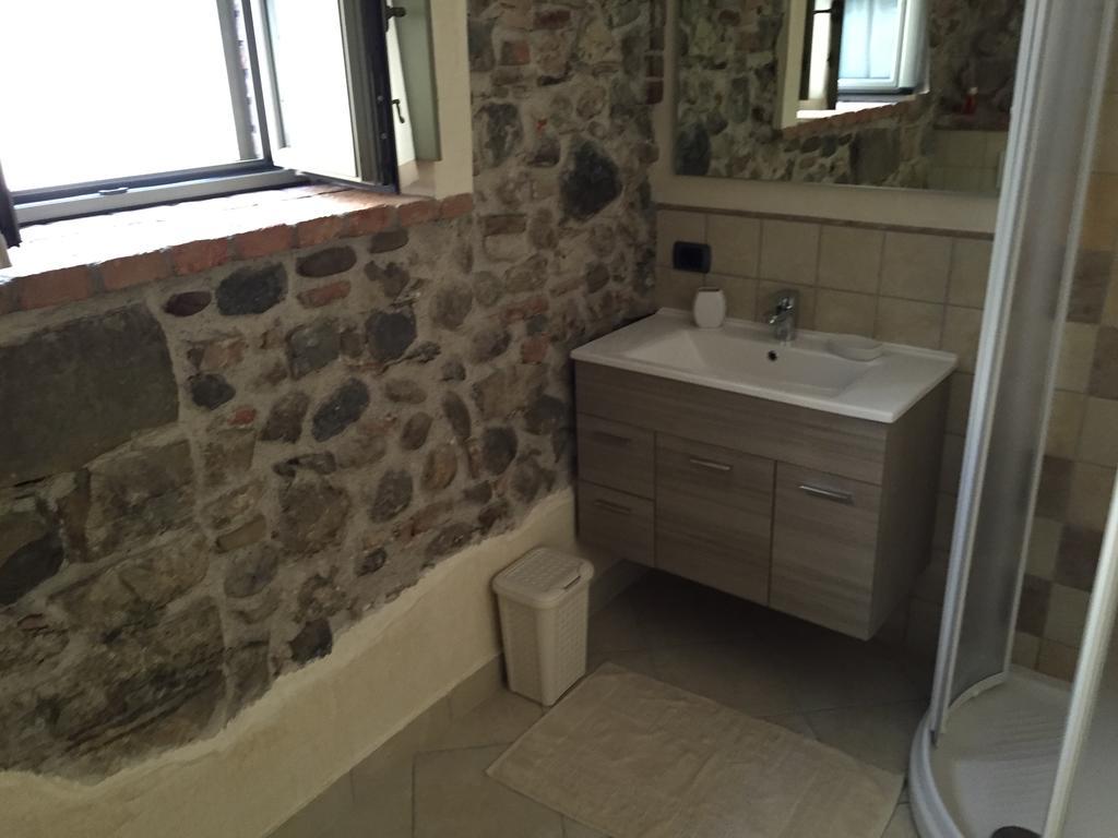 קלוזאנה סול לאגו Hostel Del Gal מראה חיצוני תמונה